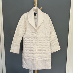 Persaman New York Cream Quilted Puffer Coat